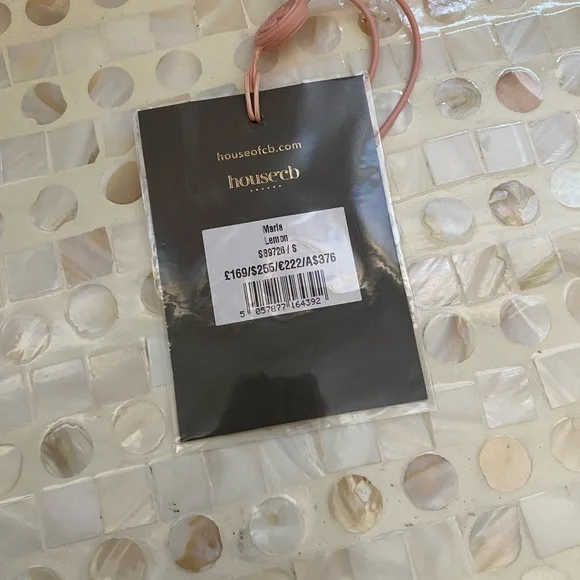 Elegant Yellow Halter Dress - Picture 9 of 10